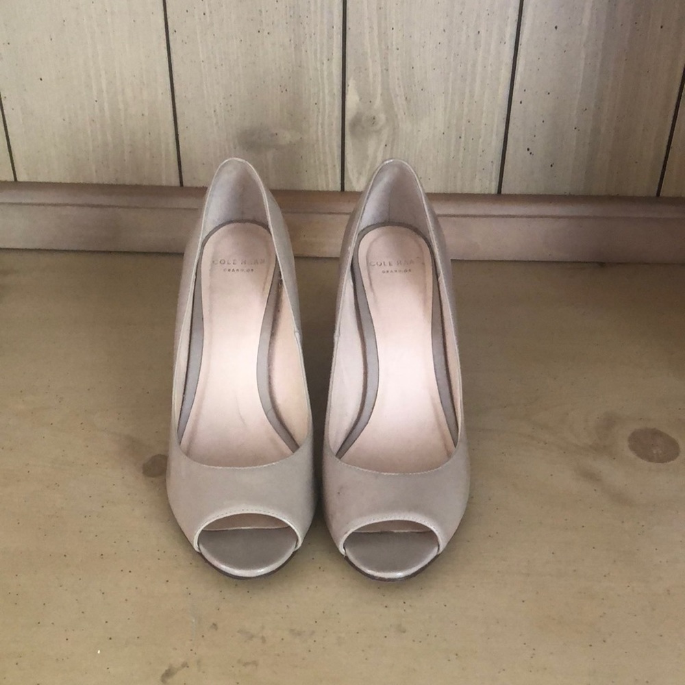 Cole haan nice paten leather wedges